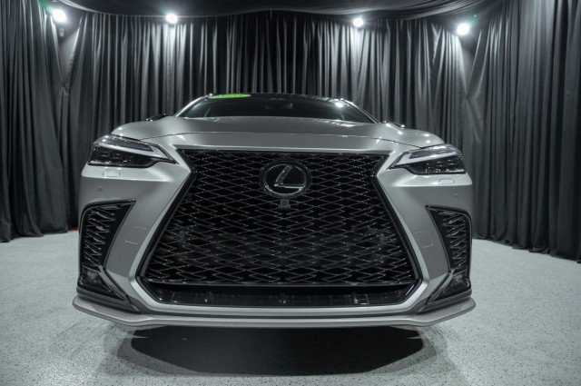 Used 2025 Lexus NX 350 F Sport AWD/4WD image 2
