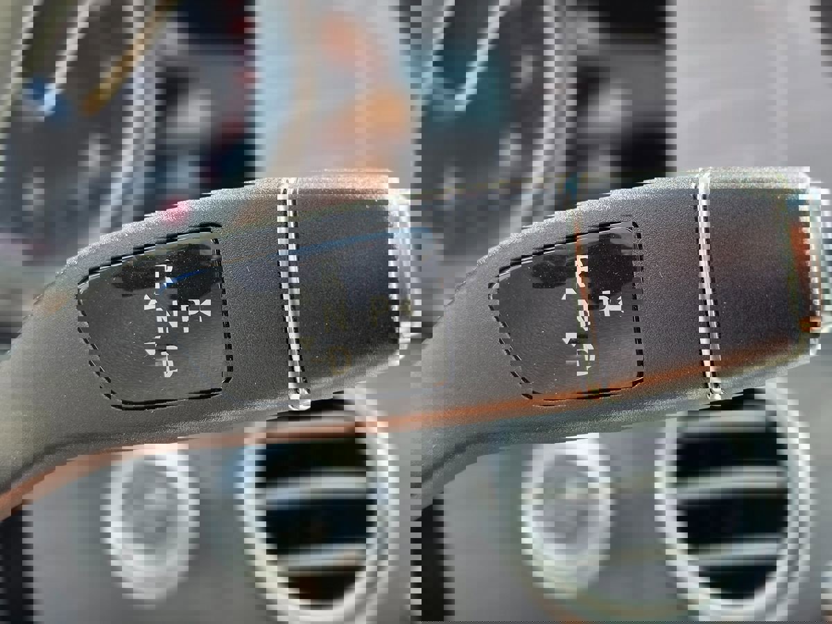 Used 2017 Mercedes-Benz E 300 image 40