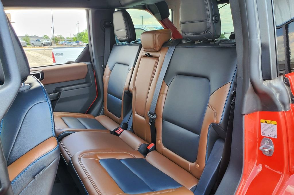 Used 2024 Ford Bronco Outer Banks AWD/4WD image 23