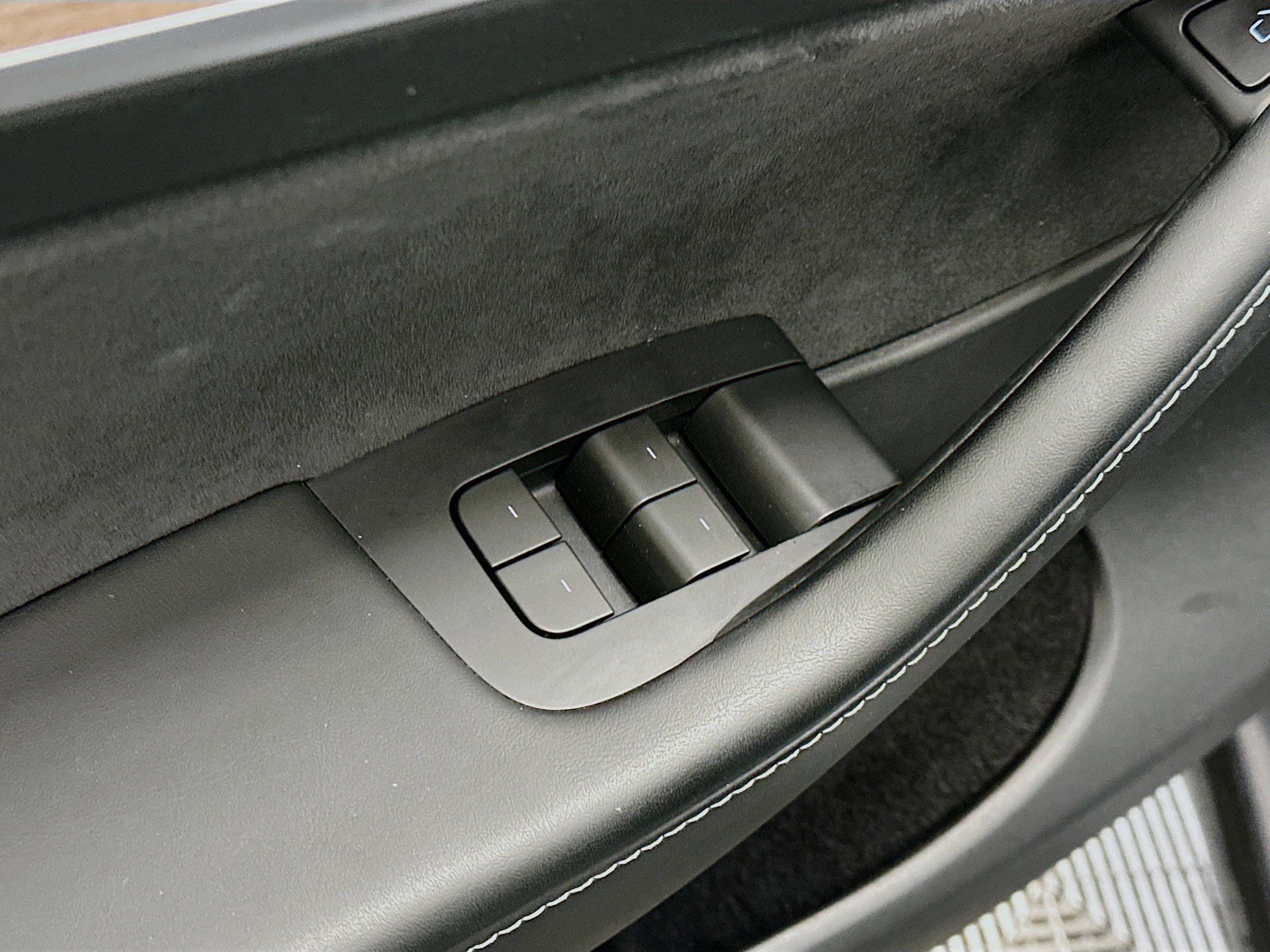 Used 2023 Tesla Model Y Long Range image 15