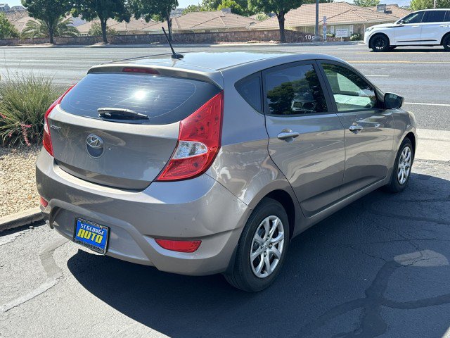 Used 2014 Hyundai Accent GS FWD image 3