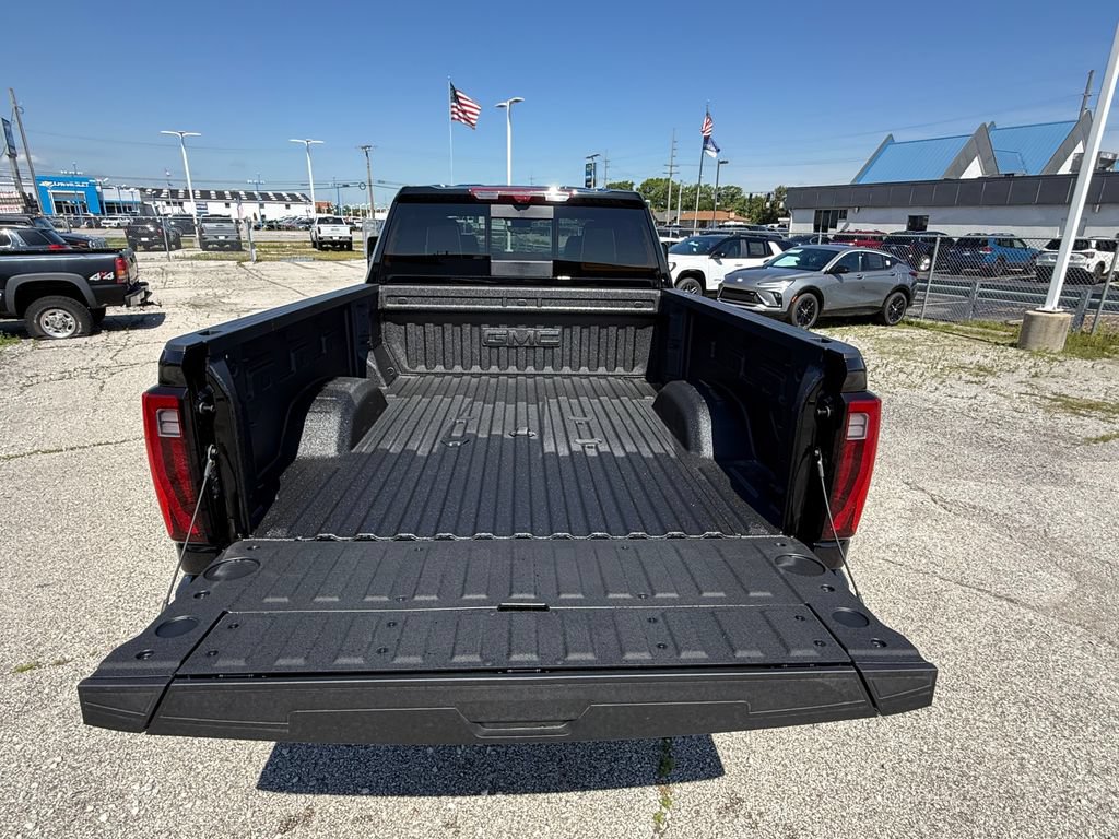 New 2026 GMC Sierra 2500 Denali Ultimate AWD/4WD image 12
