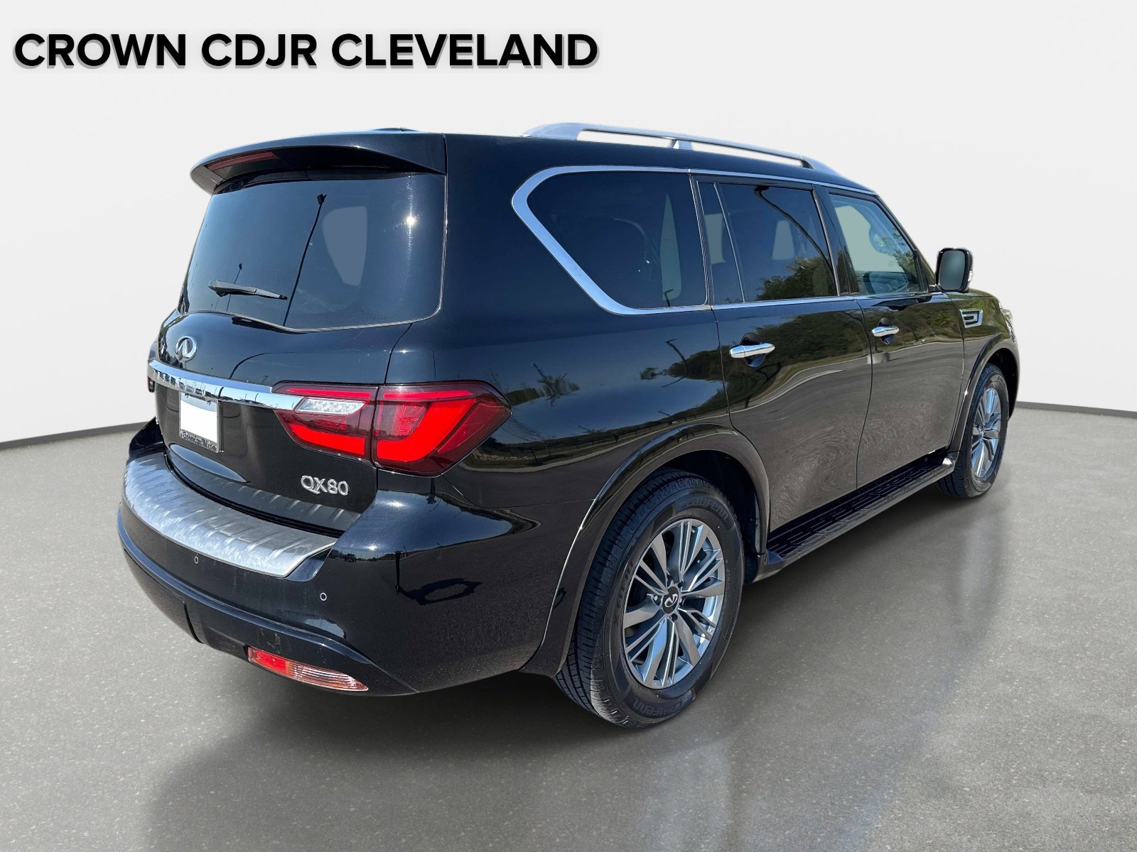Used 2022 INFINITI QX80 Luxe AWD/4WD image 4