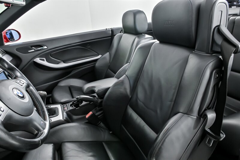 Used 2006 BMW M3 Convertible RWD image 21