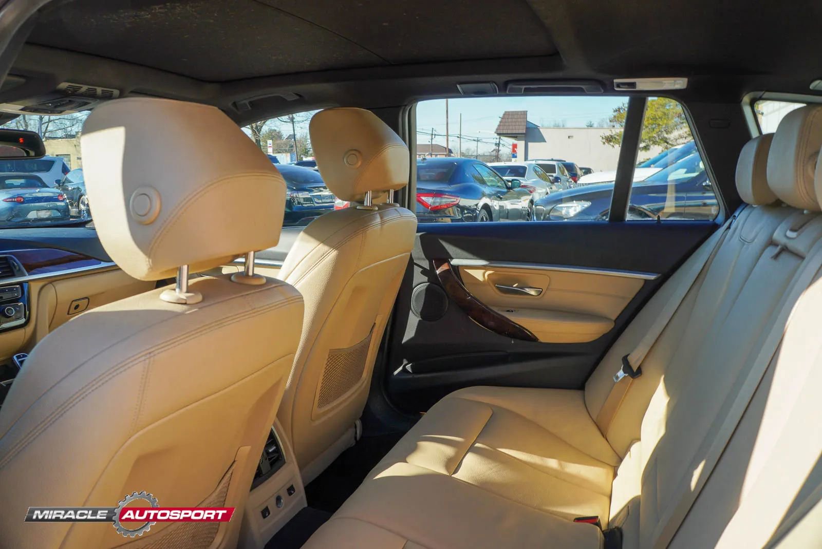 Used 2017 BMW 330i xDrive 330i xDrive Sport Wagon 4D image 27