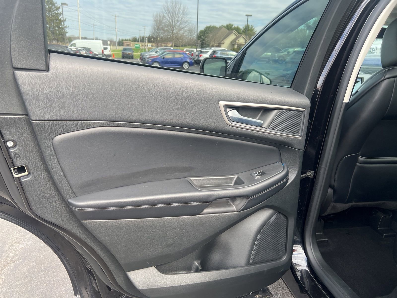 Used 2023 Ford Edge SEL w/ Convenience Package image 22