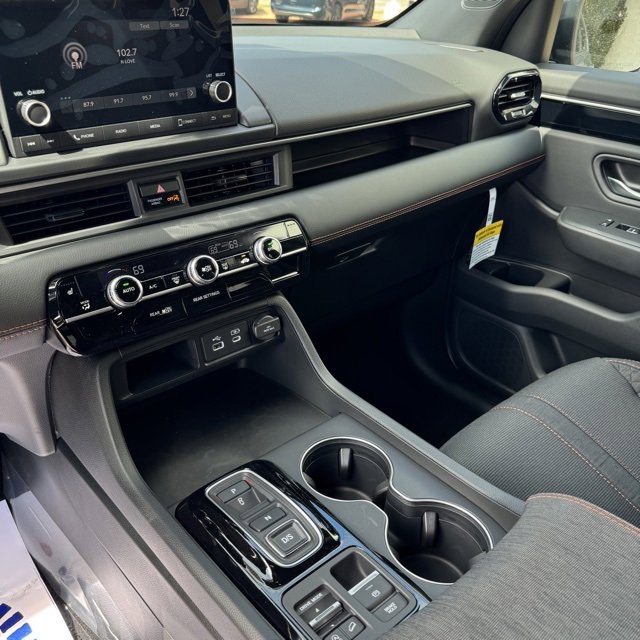 New 2025 Honda Pilot Sport image 21