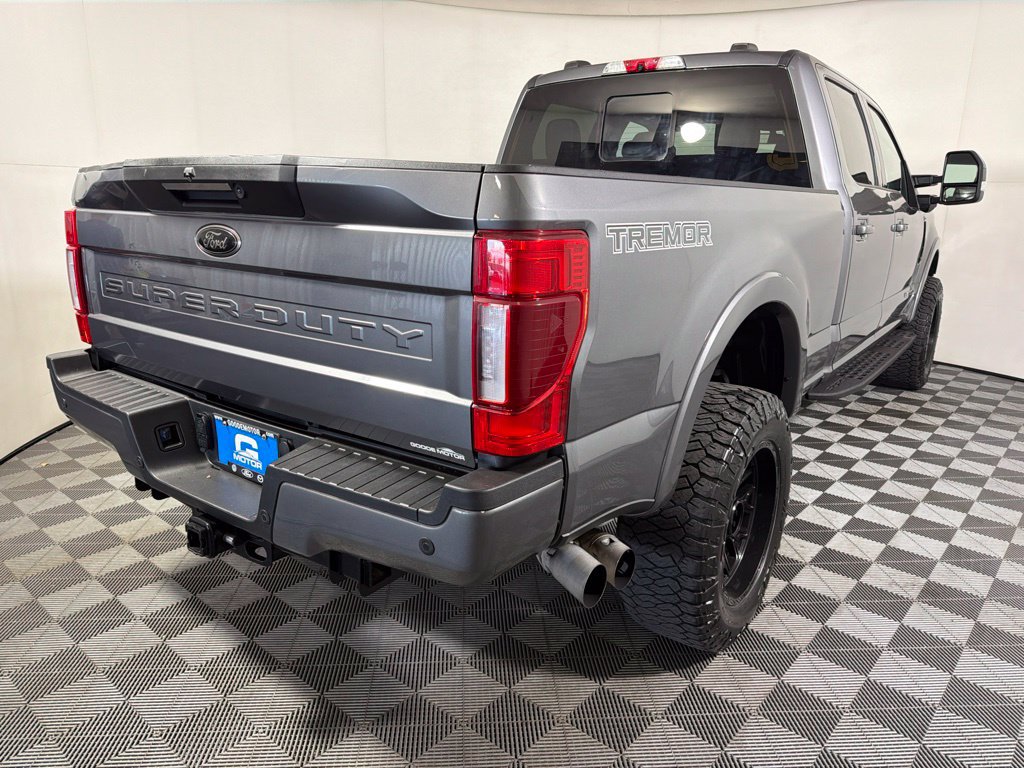 Used 2022 Ford F250 Lariat w/ Tremor Off-Road Package AWD/4WD image 8