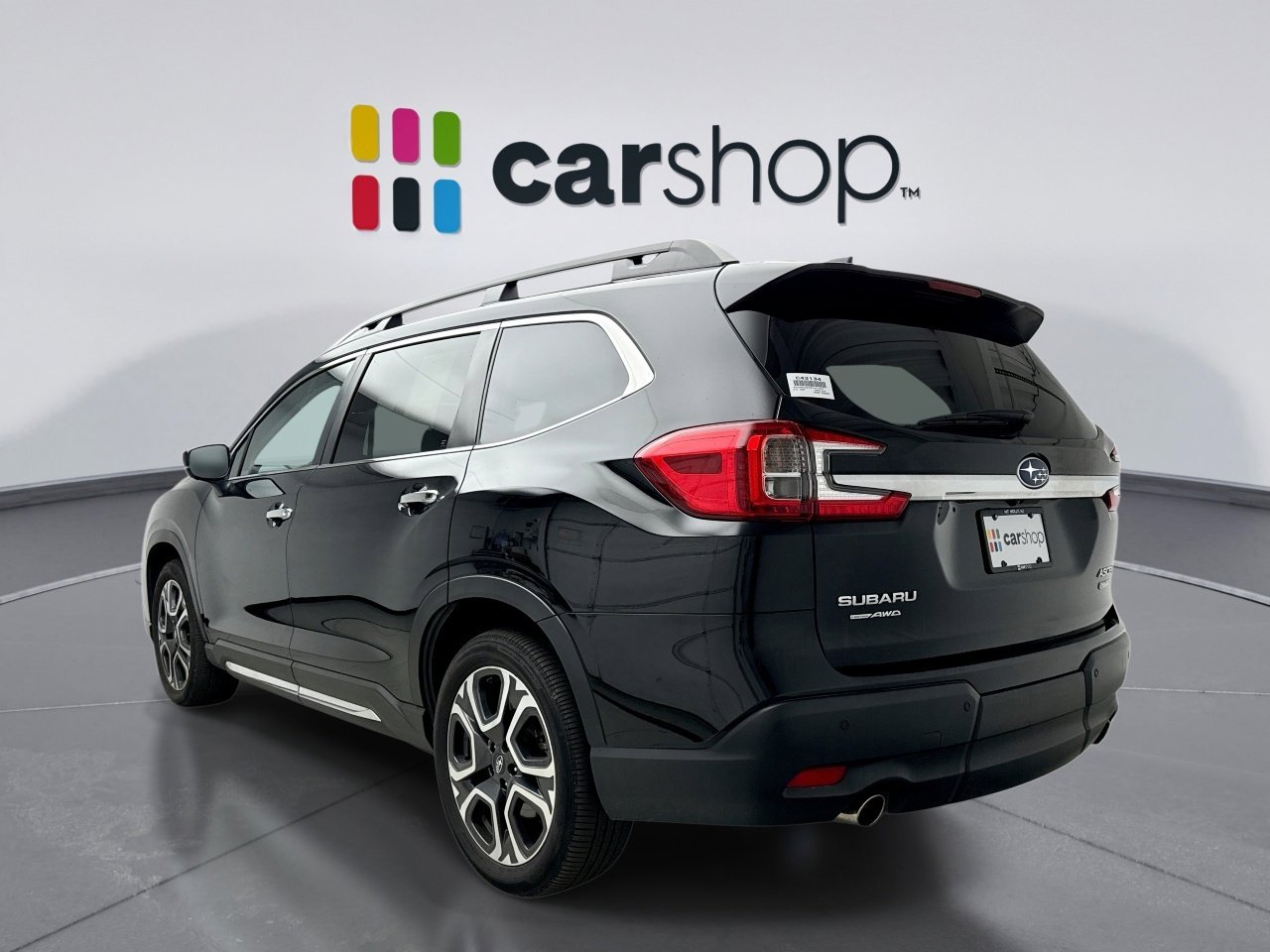 Used 2024 Subaru Ascent Touring AWD/4WD image 3