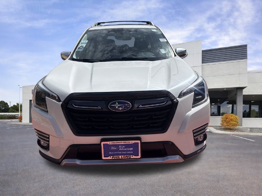 Used 2023 Subaru Forester Touring AWD/4WD image 2