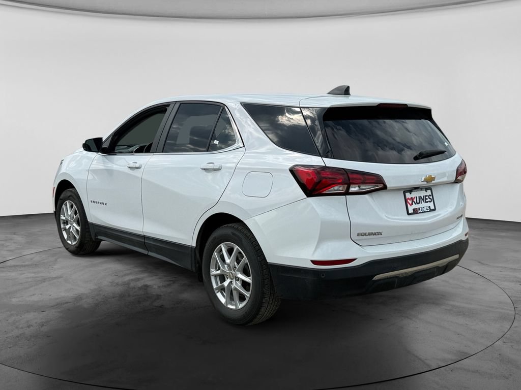 Used 2024 Chevrolet Equinox LT AWD/4WD image 7