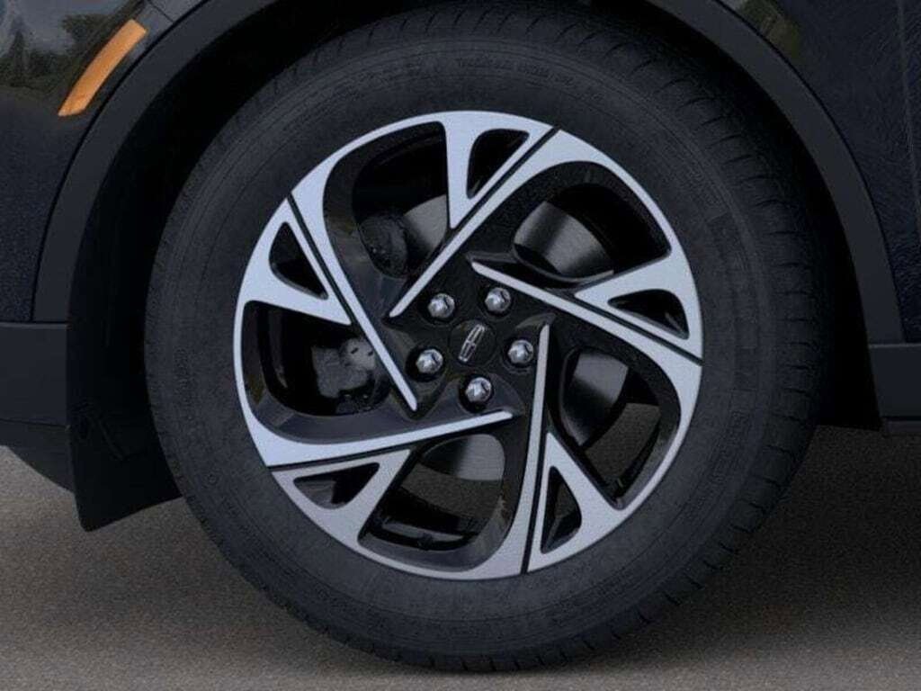 New 2026 Lincoln Nautilus Premier w/ Equipment Group 102A image 41