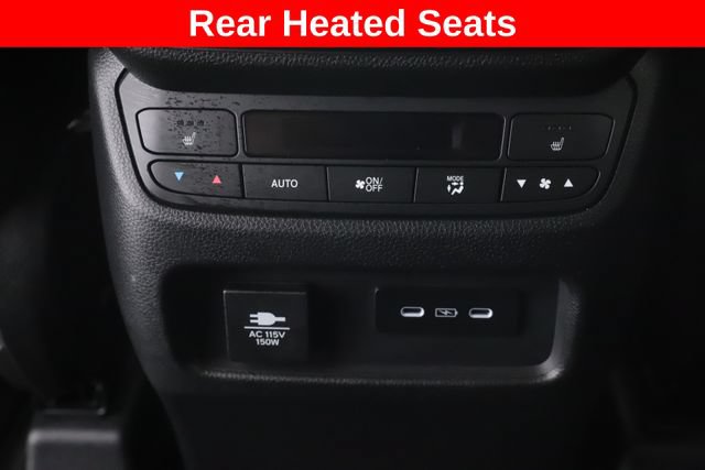 Used 2025 Honda Pilot Black Edition image 29