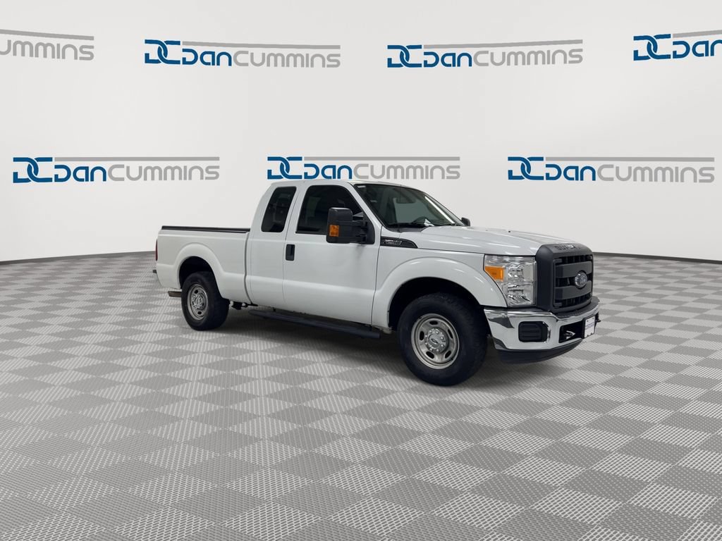 Used 2015 Ford F250 XL w/ Power Equipment Group RWD image 2