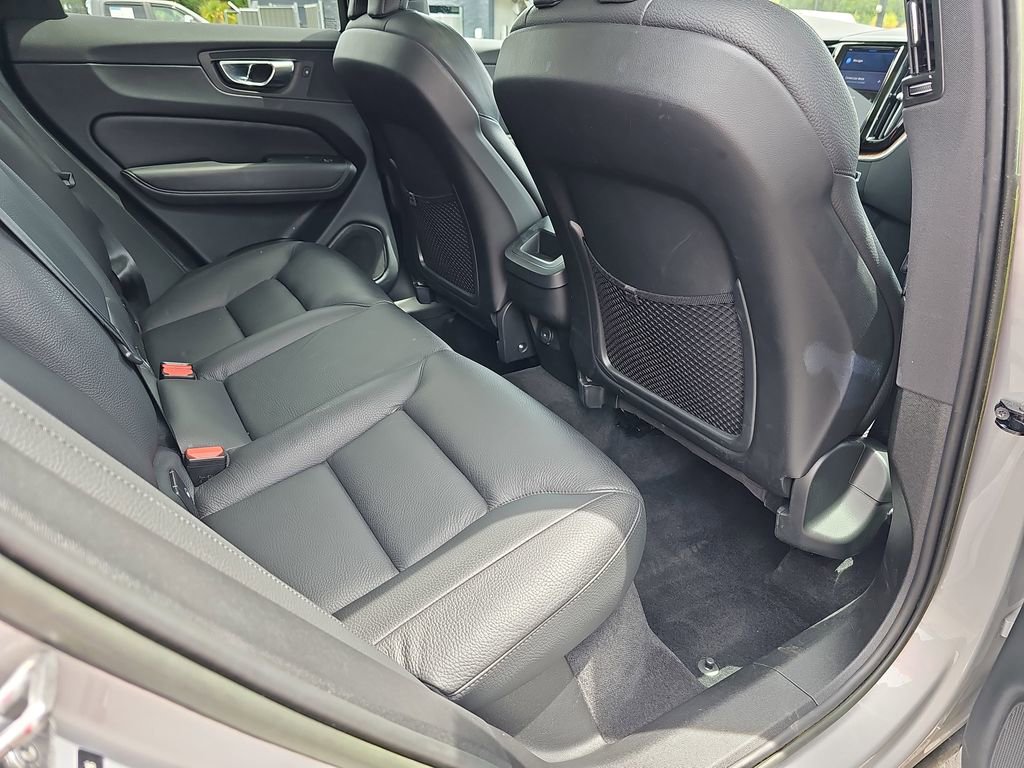 Used 2023 Volvo XC60 B5 Plus w/ Protection Package Premier FWD image 15
