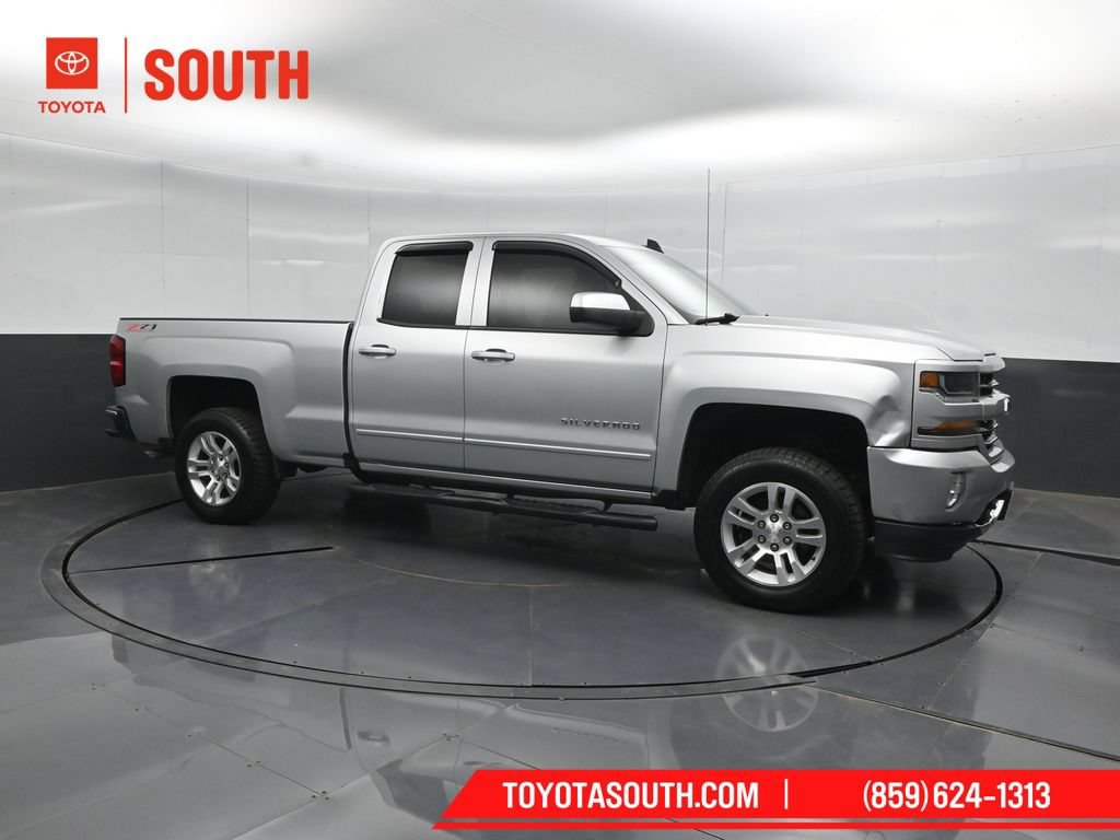 Used 2017 Chevrolet Silverado 1500 LT w/ All Star Edition AWD/4WD image 1