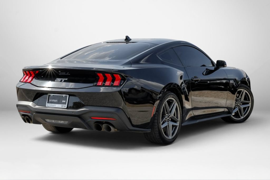 Used 2025 Ford Mustang GT Premium RWD image 6