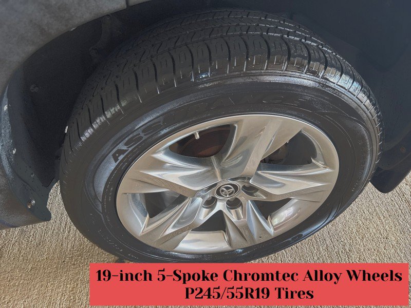 Used 2016 Toyota Highlander Limited Platinum AWD/4WD image 36