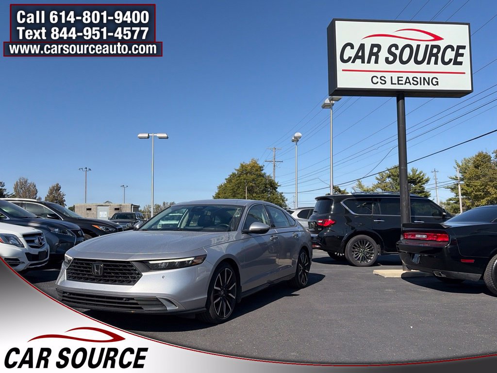 Used 2024 Honda Accord Touring image 1