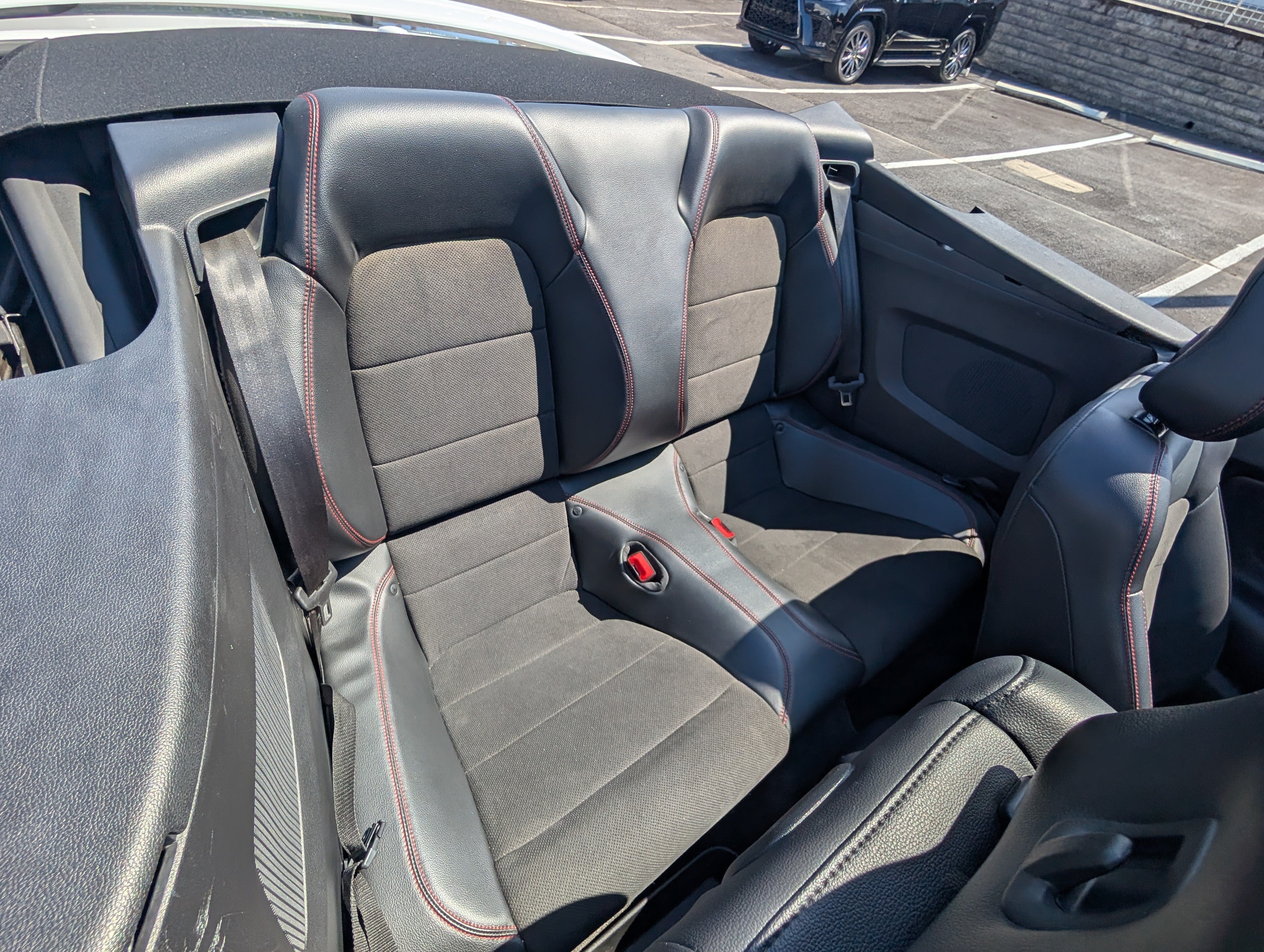 Used 2019 Ford Mustang GT Premium w/ Equipment Group 401A RWD image 13