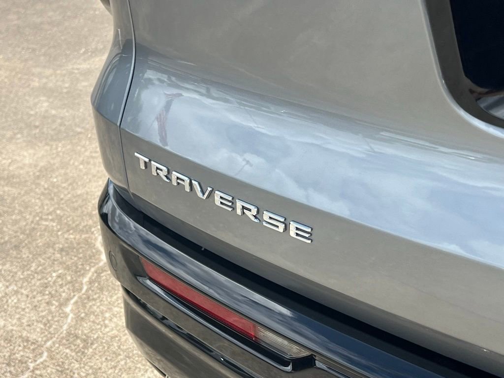 New 2026 Chevrolet Traverse High Country image 15