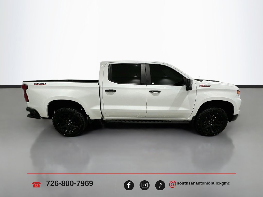 Used 2023 Chevrolet Silverado 1500 LT Trail Boss w/ LT Trail Boss Premium Package AWD/4WD image 9