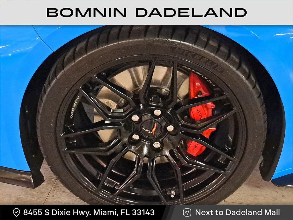 Used 2025 Chevrolet Corvette Z06 w/ Stealth Interior Trim Package image 7