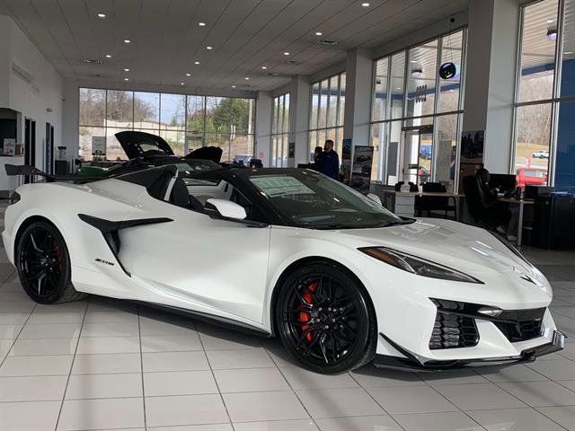 New 2026 Chevrolet Corvette Z06 w/ Z07 Performance Package image 14