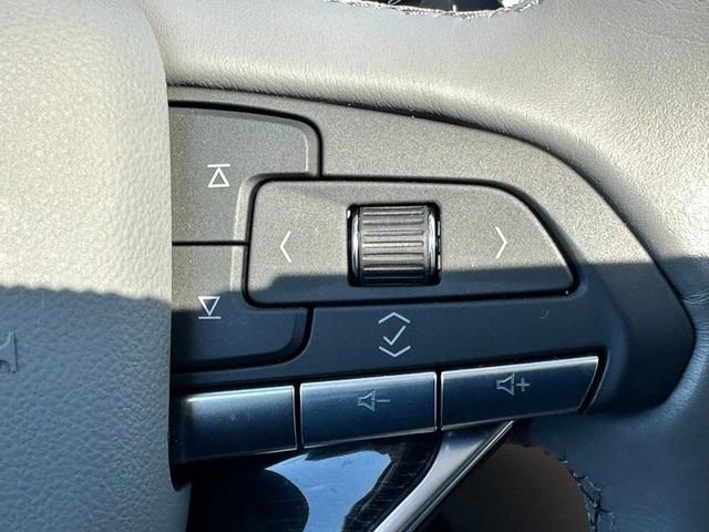 Used 2024 Cadillac XT6 Premium Luxury FWD image 22