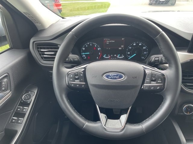 Used 2022 Ford Escape SEL image 20