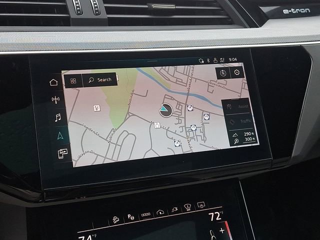 Used 2024 Audi Q8 e-tron Prestige w/ Prestige Package image 21