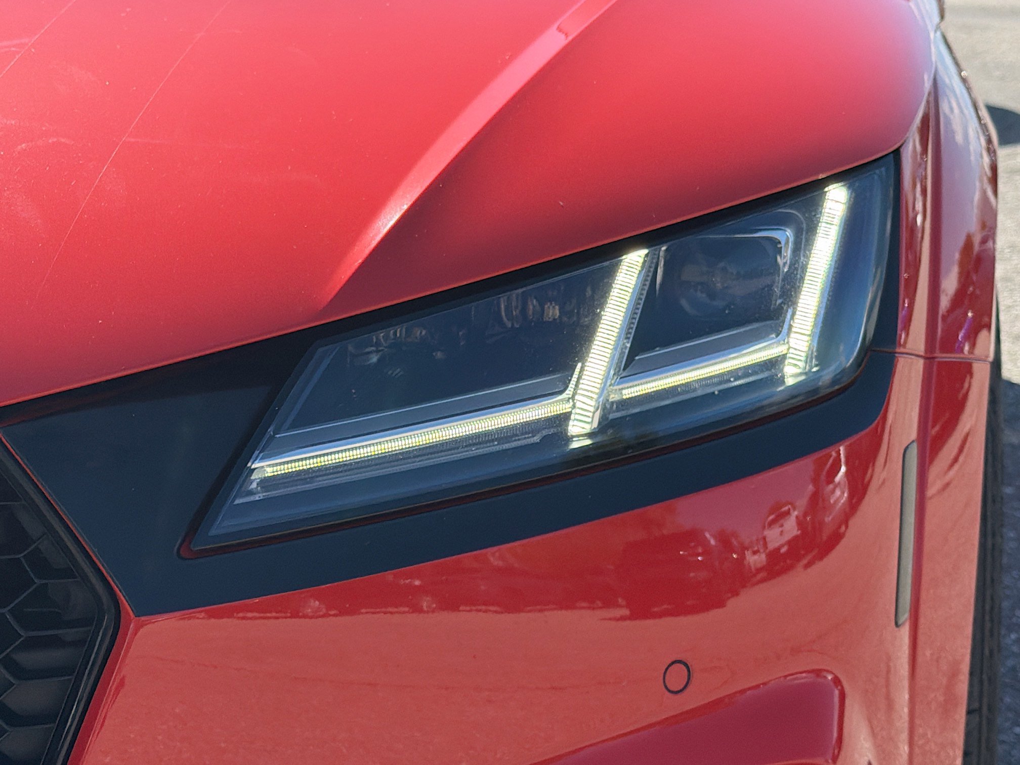 Used 2018 Audi TT RS w/ Technology Package AWD/4WD image 9