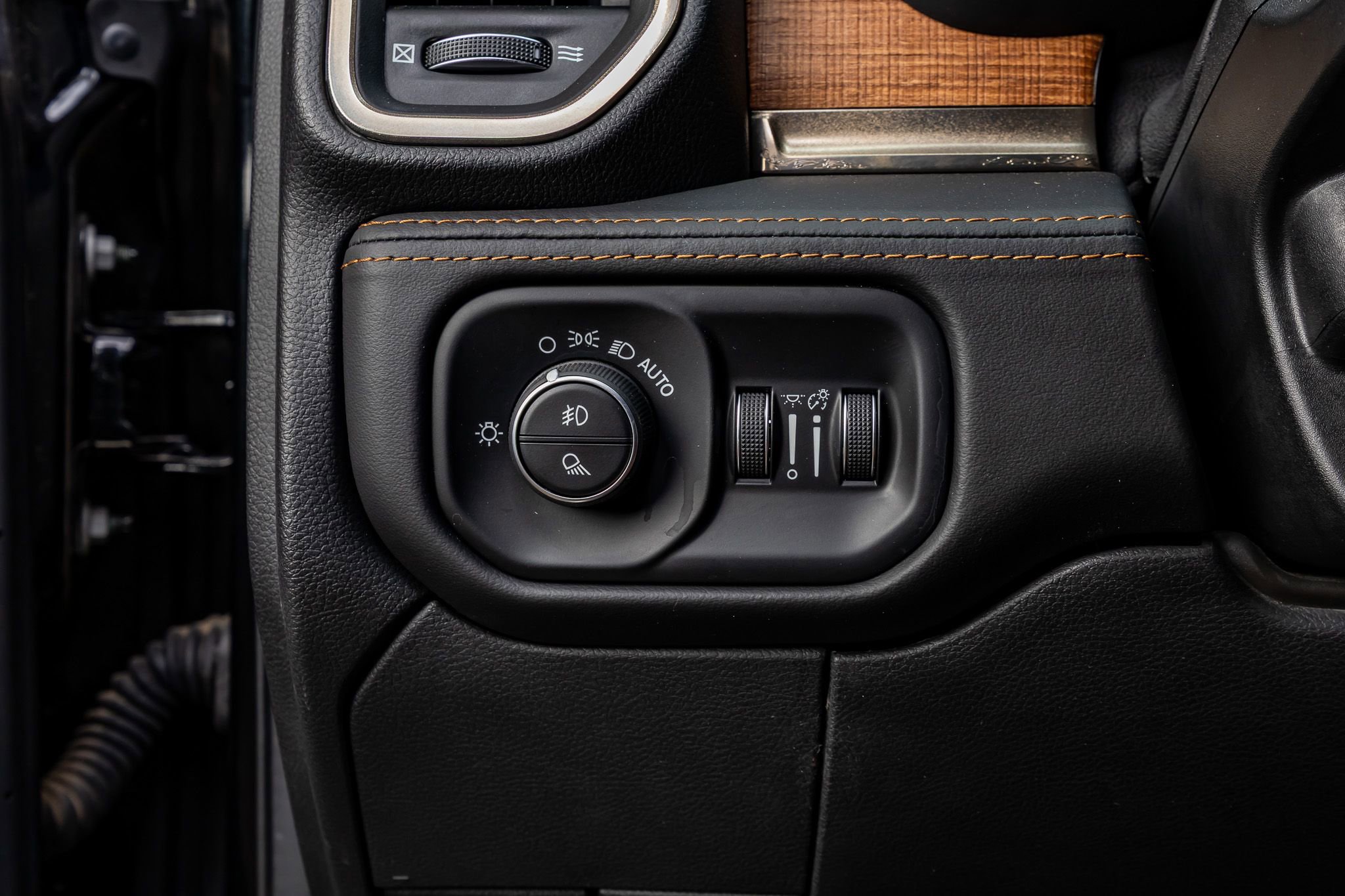 Used 2019 RAM 2500 Limited image 22