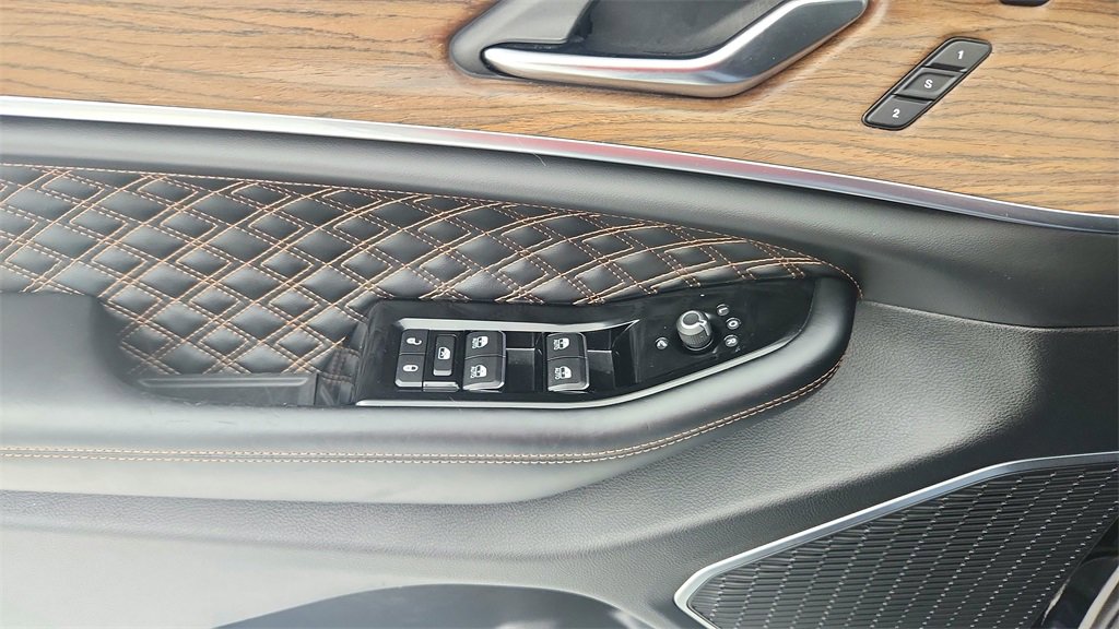 Used 2021 Jeep Grand Cherokee L Summit w/ Luxury Tech Group V image 23