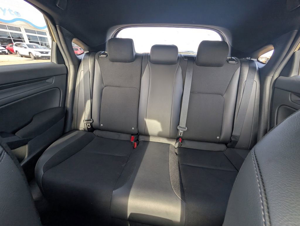 Certified 2025 Honda Civic Sport image 13