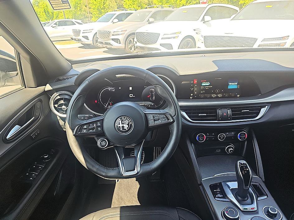 Used 2024 Alfa Romeo Stelvio Ti w/ Active Assist Plus Package image 20