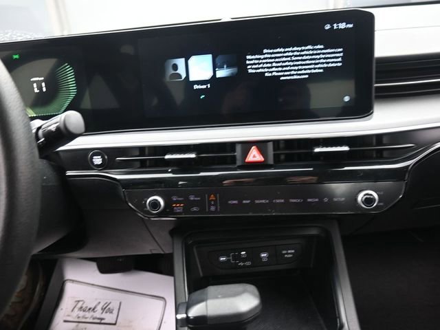 Used 2025 Kia K5 LXS image 10