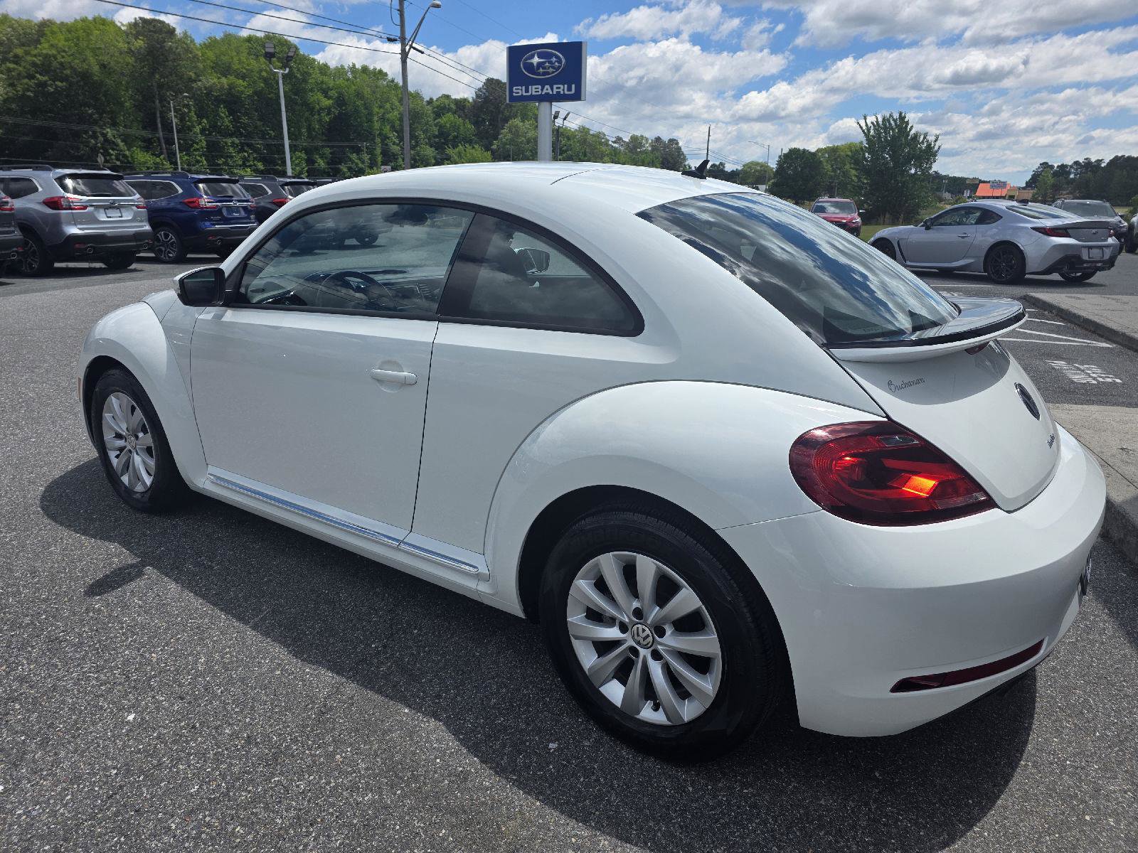 Used 2019 Volkswagen Beetle 2.0T S FWD image 8