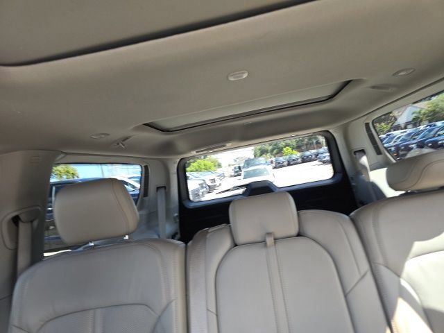 Used 2022 Jeep Wagoneer Series III w/ Premium Group I AWD/4WD image 19