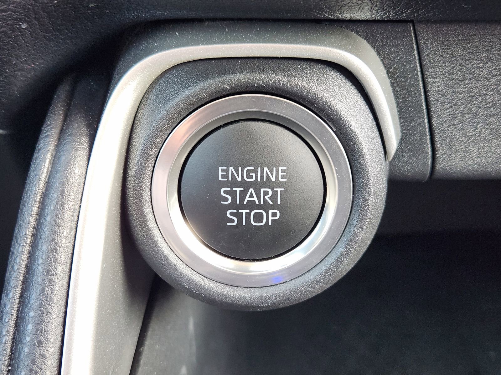 Used 2025 Toyota Grand Highlander AWD image 24