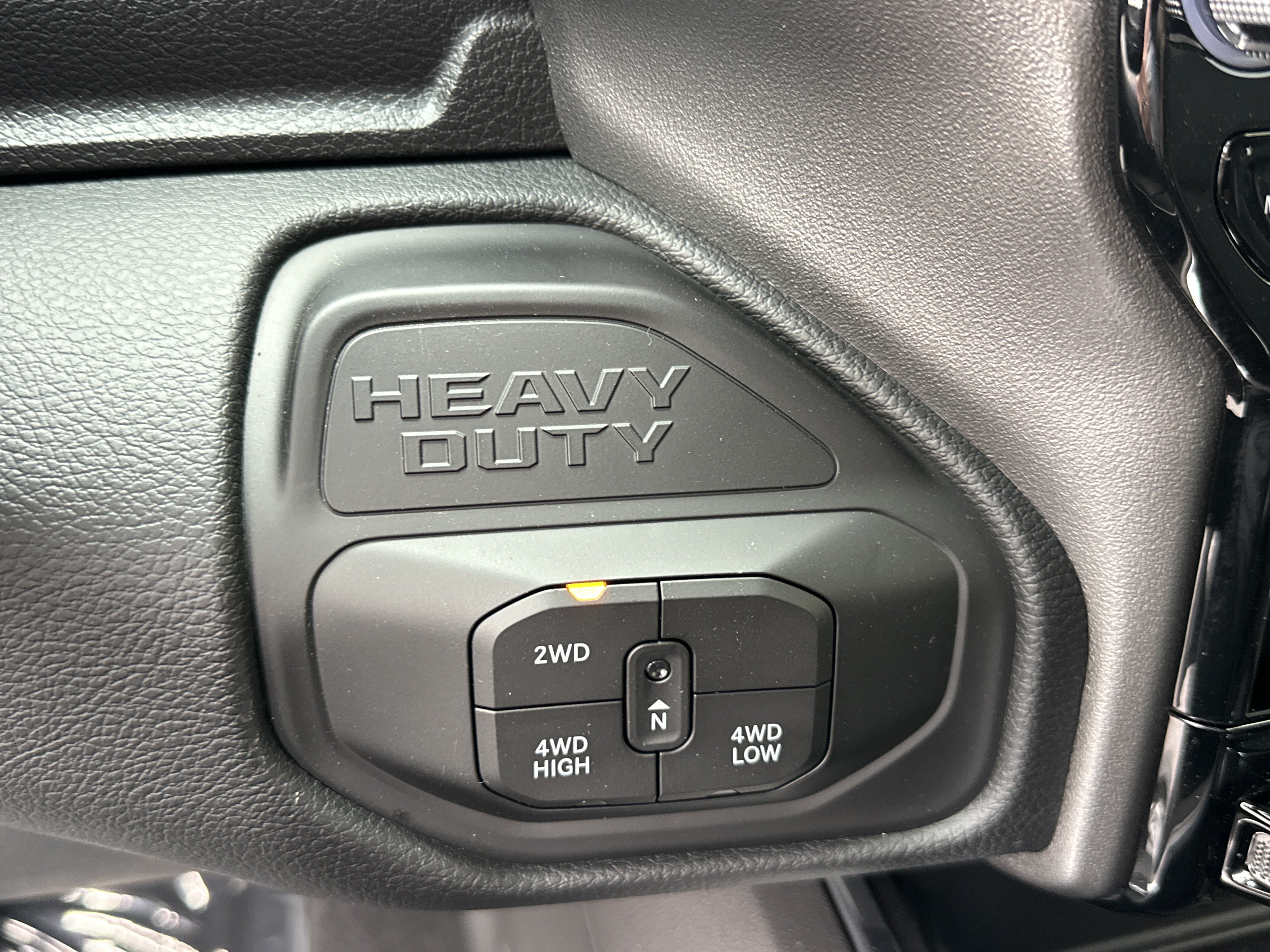 New 2027 RAM 3500 Laramie AWD/4WD image 8