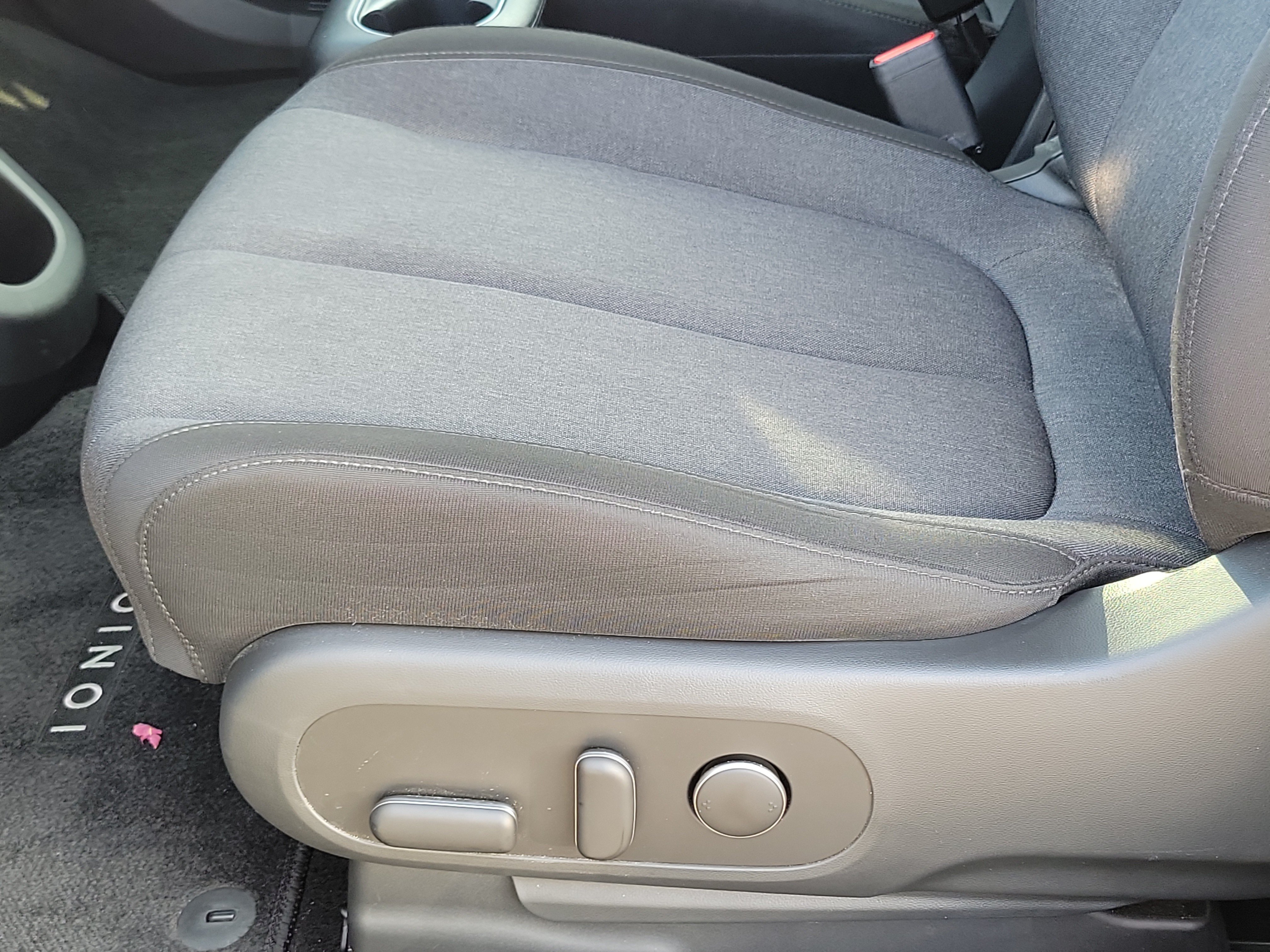 Certified 2024 Hyundai Ioniq 5 SEL RWD image 18