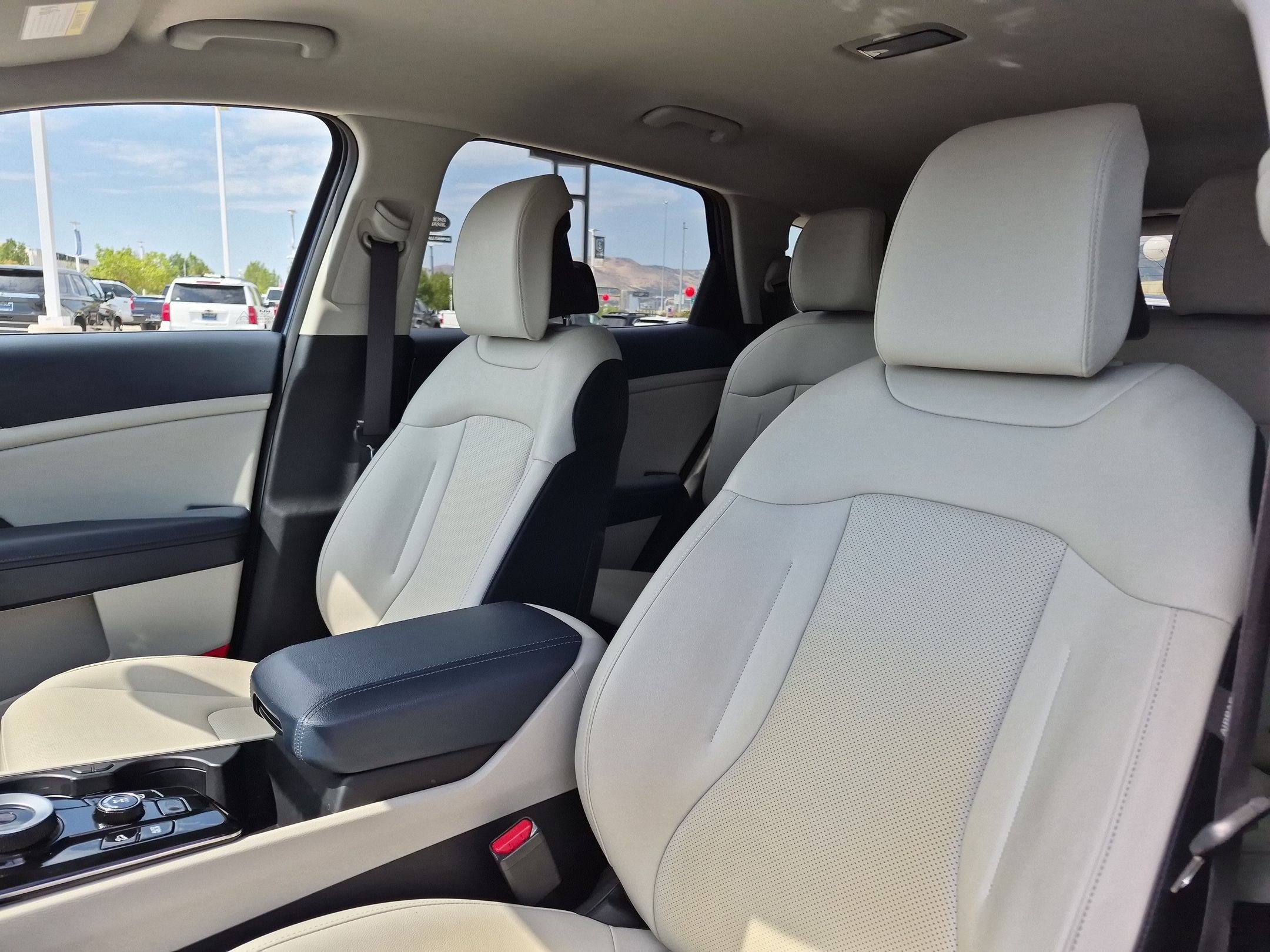 Certified 2024 Kia Sportage EX AWD/4WD image 25