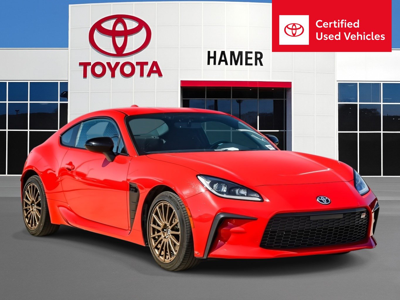 Used 2023 Toyota GR86 RWD image 1