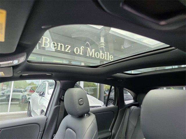 New 2025 Mercedes-Benz GLA 250 image 8