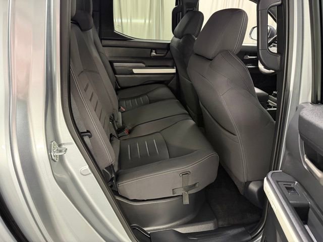 Used 2024 Toyota Tacoma TRD Sport w/ TRD Sport Upgrade Package image 8