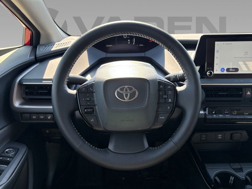 Used 2025 Toyota Prius XLE image 11