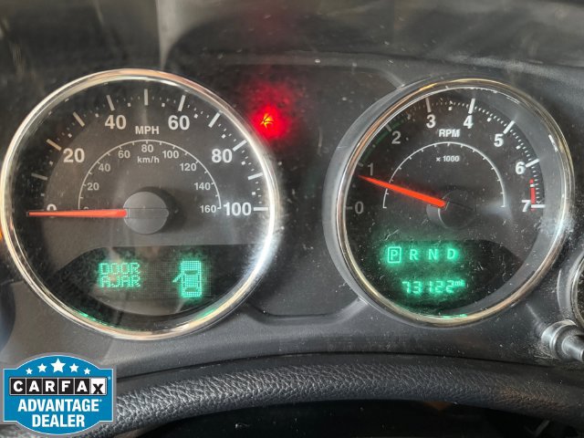 Used 2015 Jeep Wrangler Unlimited Sahara w/ Dual Top Group AWD/4WD image 2