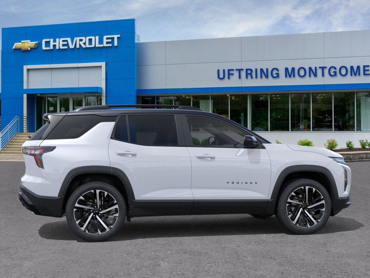 New 2026 Chevrolet Equinox RS w/ Convenience Package III FWD image 5