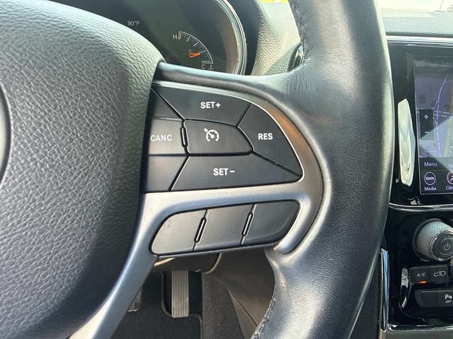 Used 2020 Jeep Grand Cherokee Limited w/ Luxury Group II RWD image 32